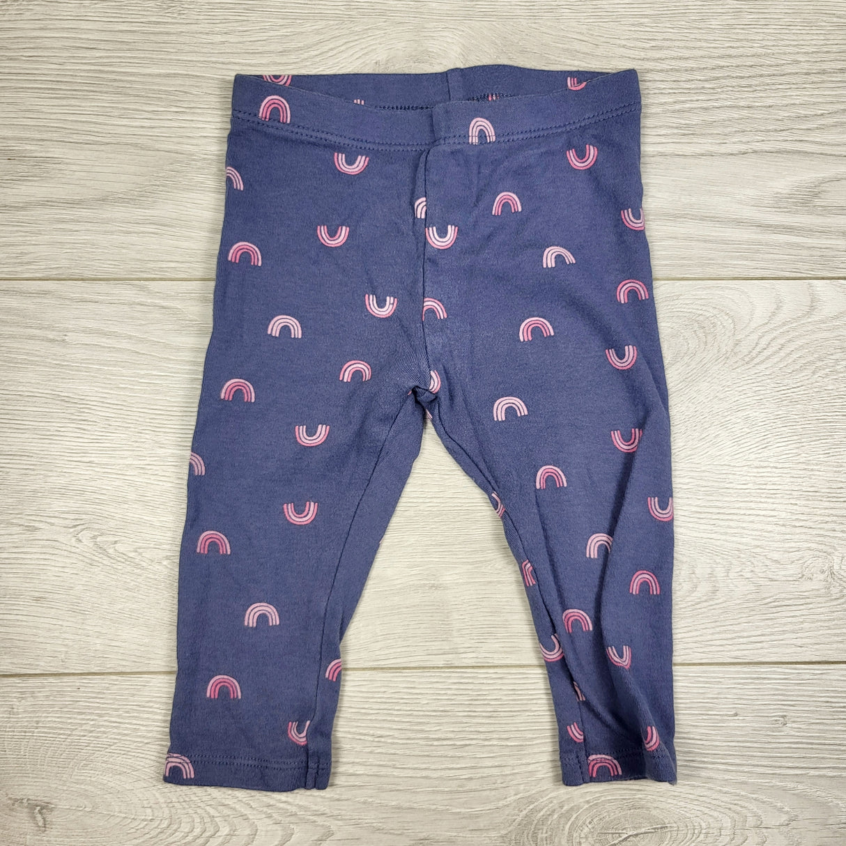 Pekkle blue legging with rainbows. Size 12 months