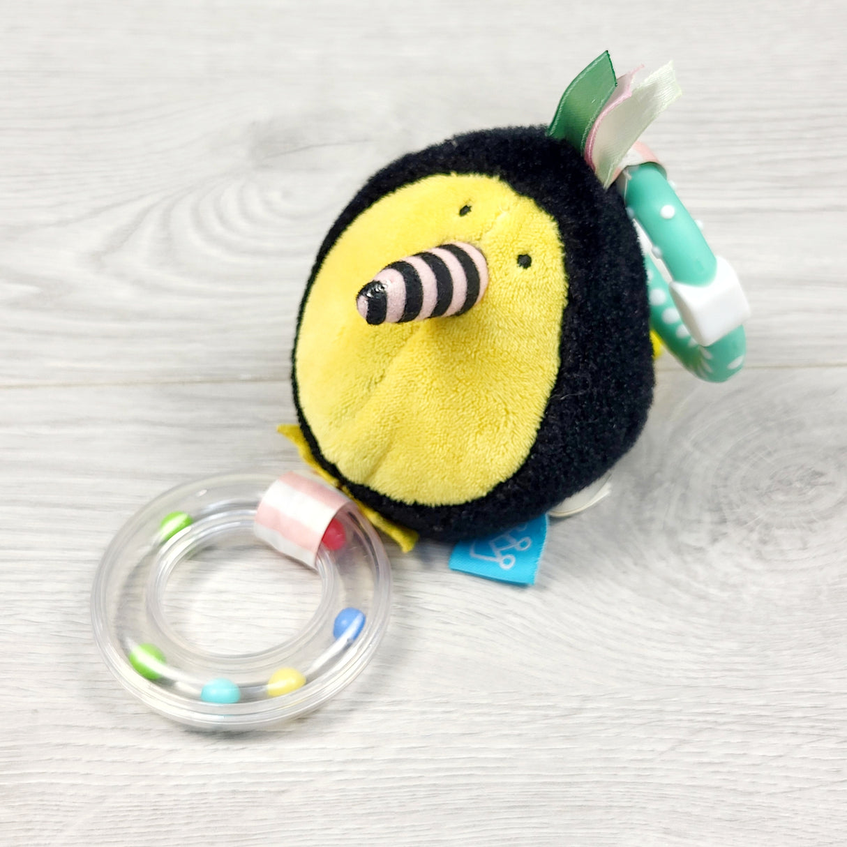 Manhattan Toys Toucan Travel Rattle