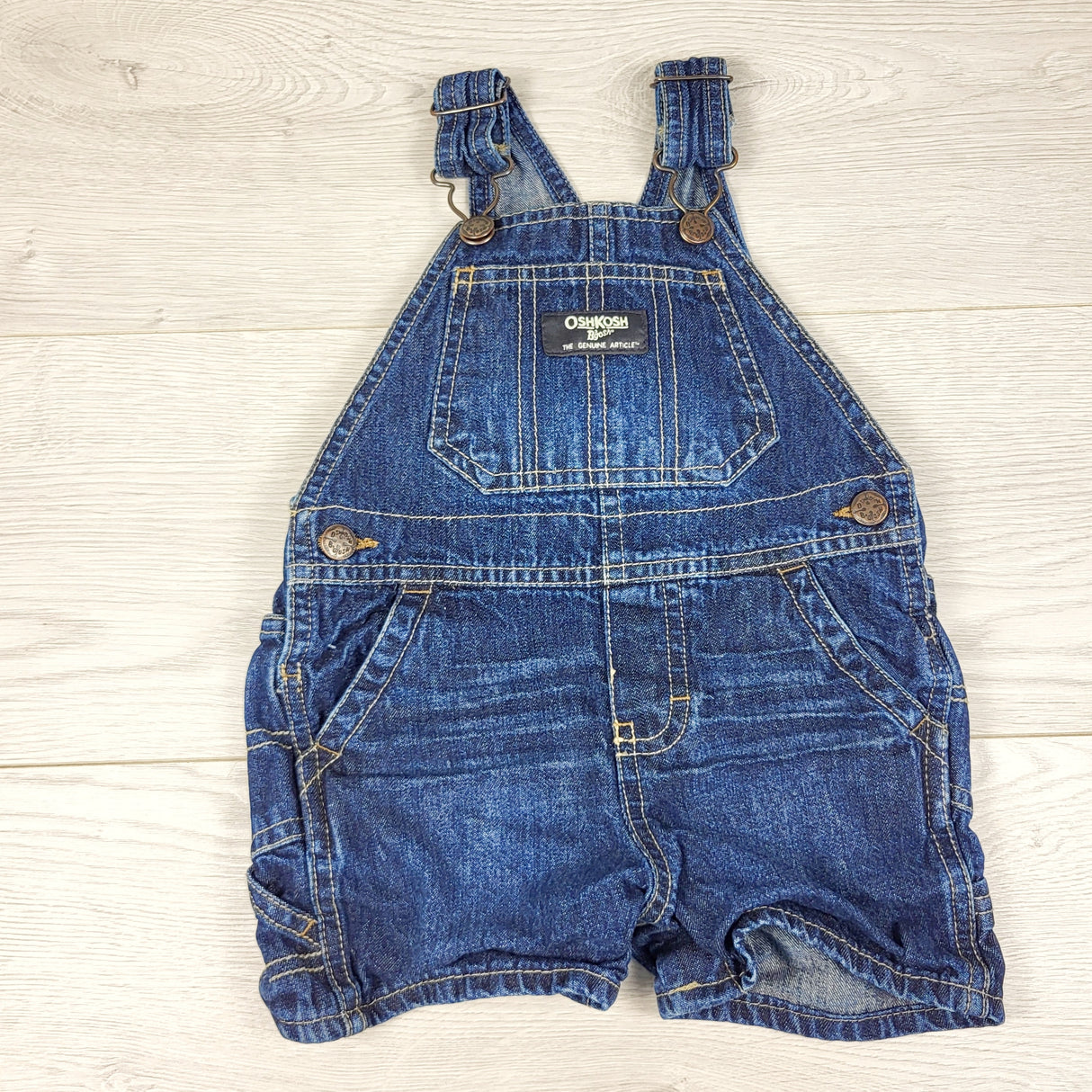 Oshkosh denim shortalls. Size 12 months
