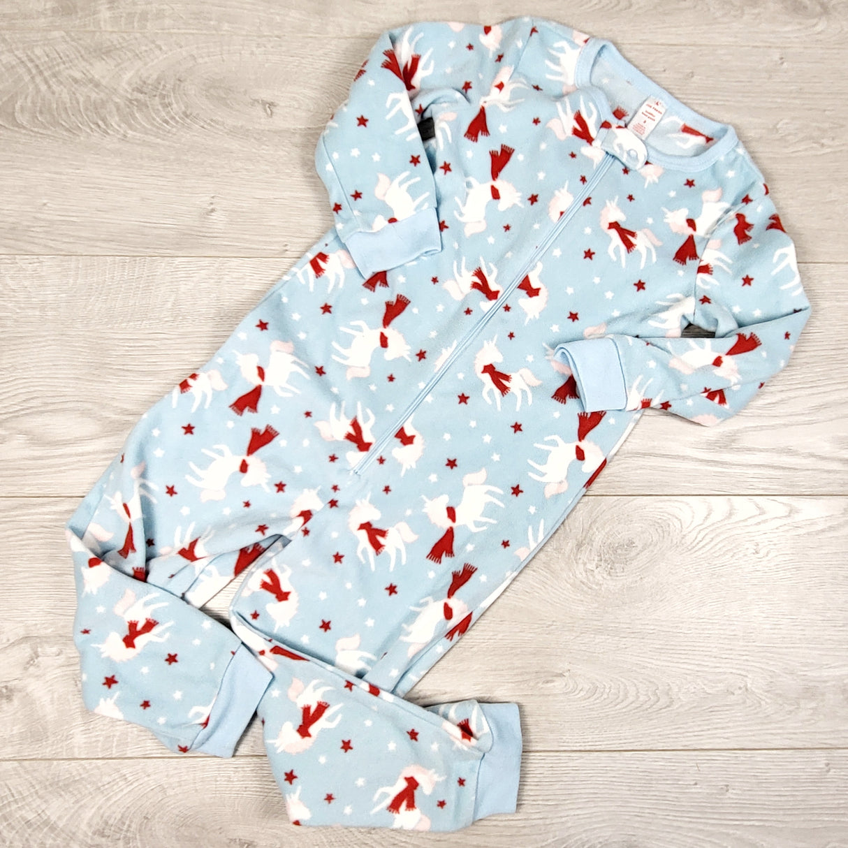 Joe blue zippered fleece sleepe with unicorns. Size 3T