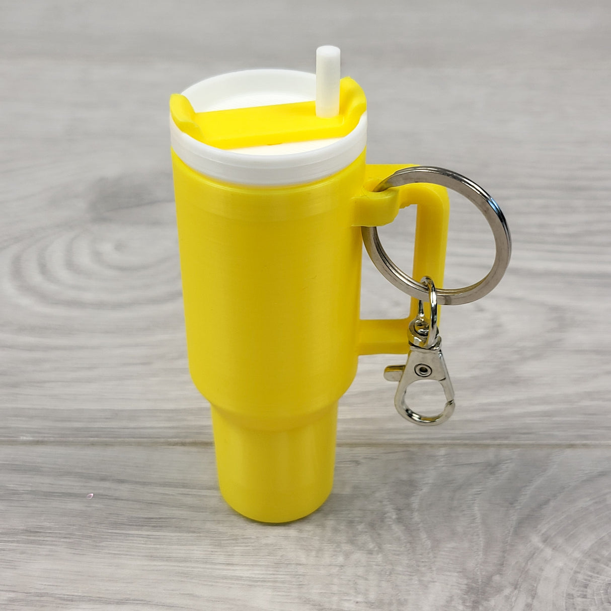 Stanley Cup style key chain / bag hanger