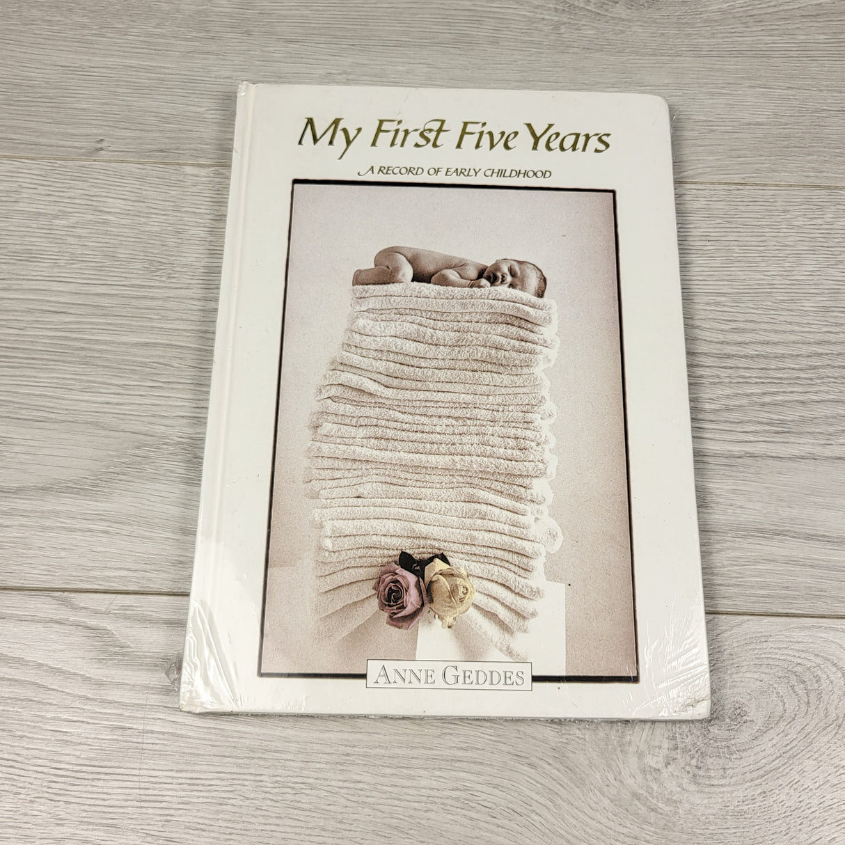 NEW - Anne Geddes "My First Five Years: A Record of Early Childhood" Baby Journal