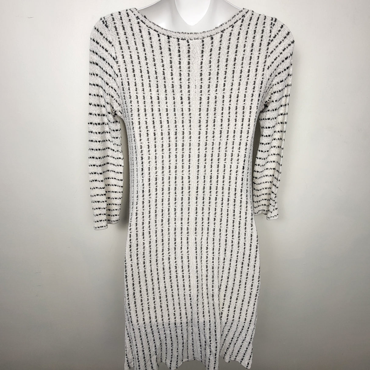 Jessica Simpson knit maternity top. Size Small