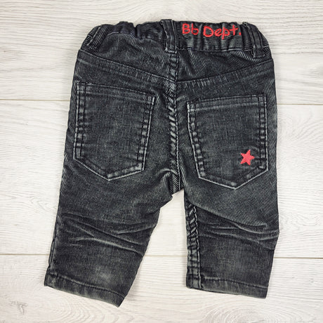 H and M ribbed denim look pants. Size 2-4 months