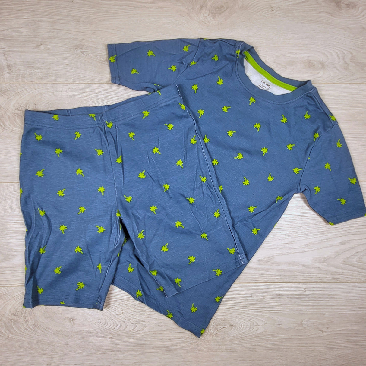 George blue-green 2pc PJs with palm trees. Size 10/12