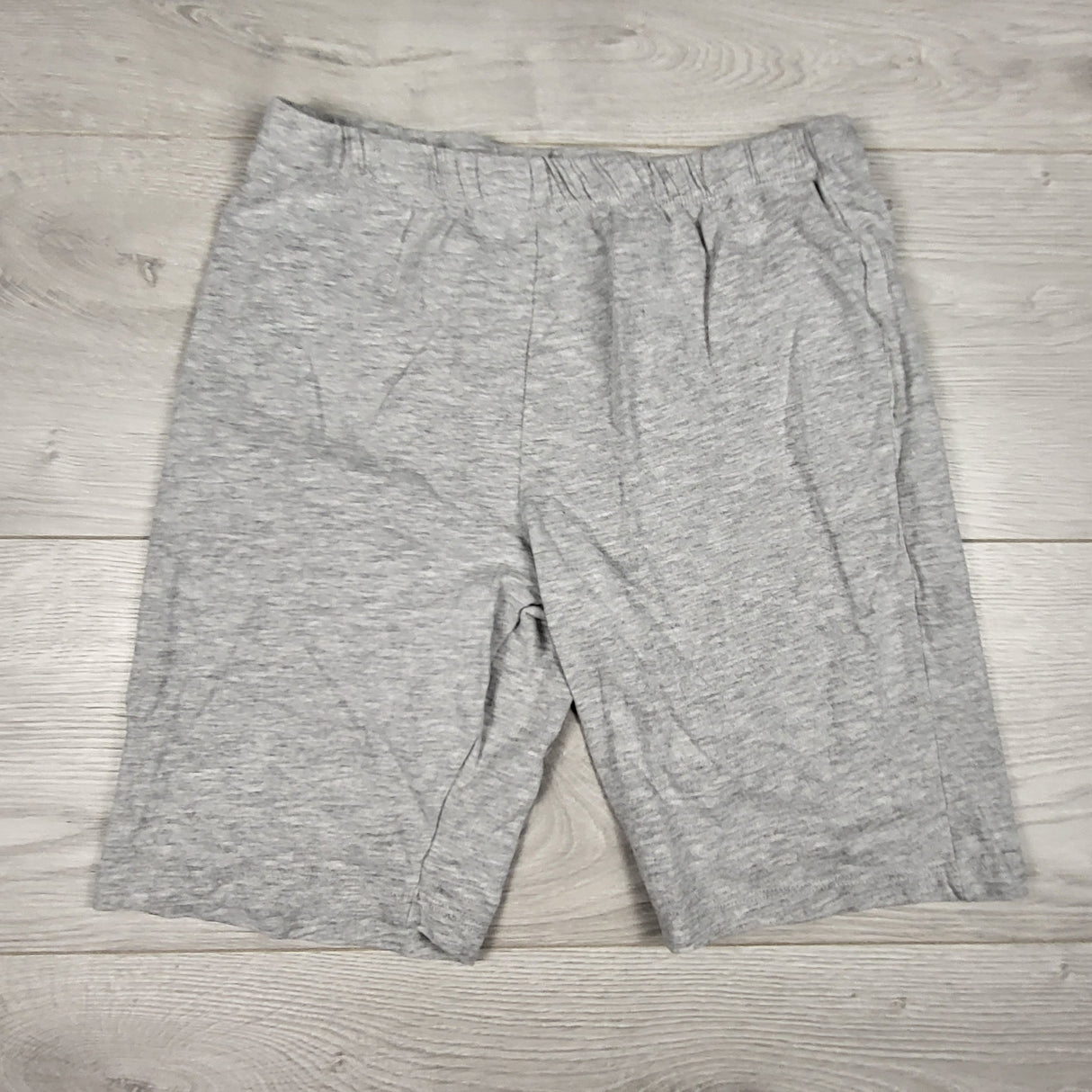 Dream Star grey bicycle shorts. Size 14/16