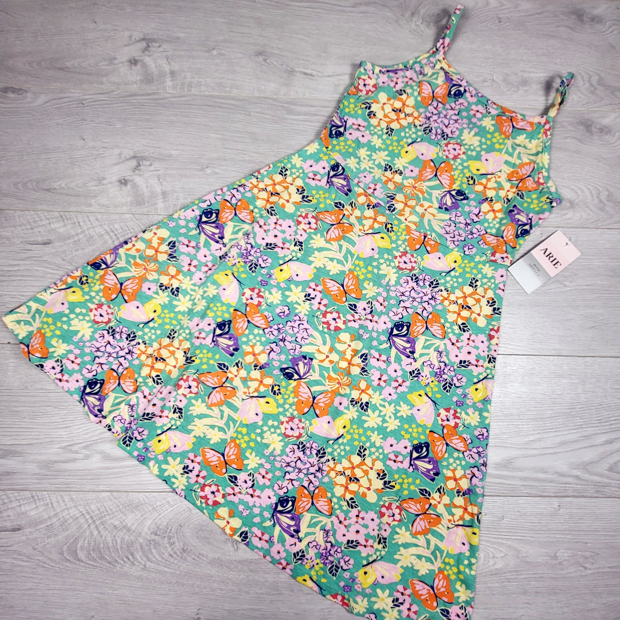 NEW - Arie by Arielle floral print sleeveless dress. Size 10/12
