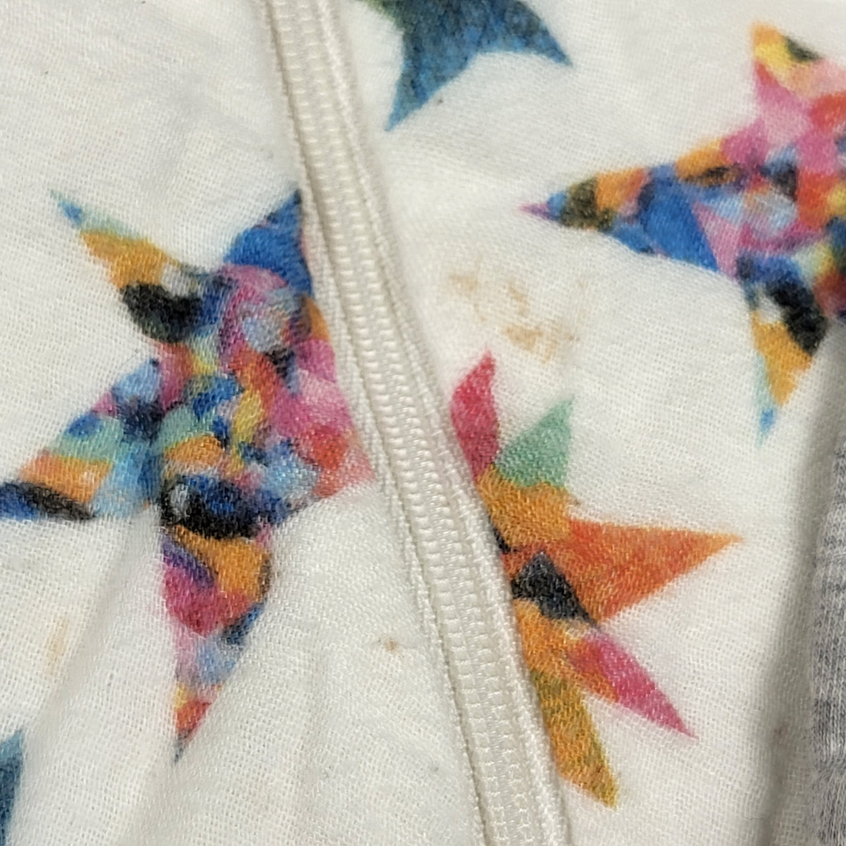 Nest Designs x Eric Carle bamboo sleep sack. Size 80 (0-6 months) - AS IS
