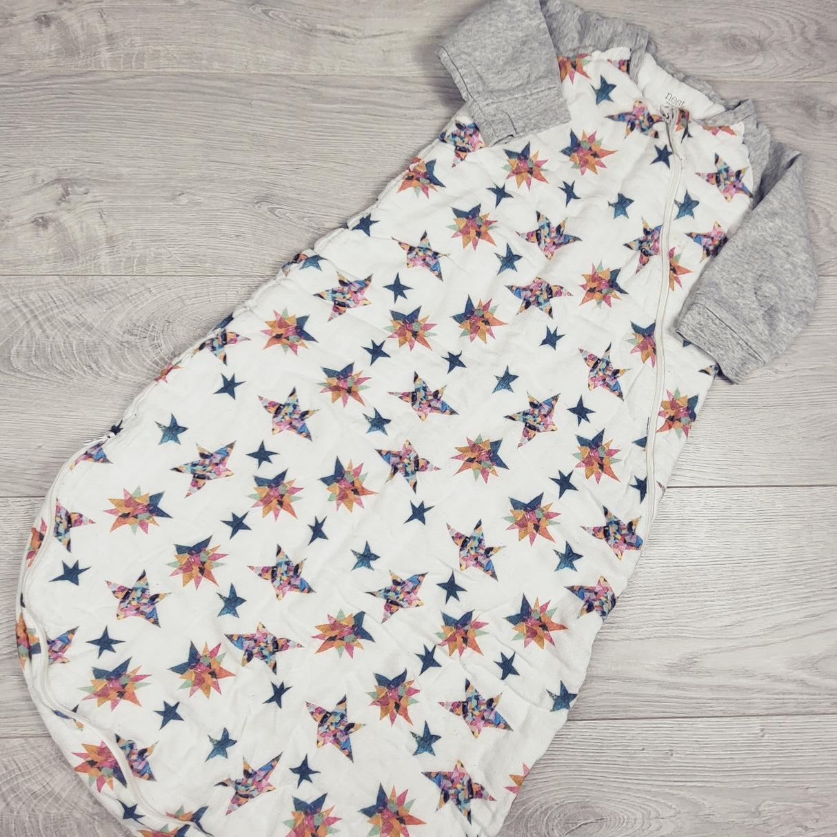 Nest Designs x Eric Carle bamboo sleep sack. Size 80 (0-6 months) - AS IS