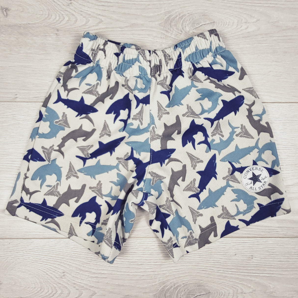 Converse shark patterned active shorts. Size 4T