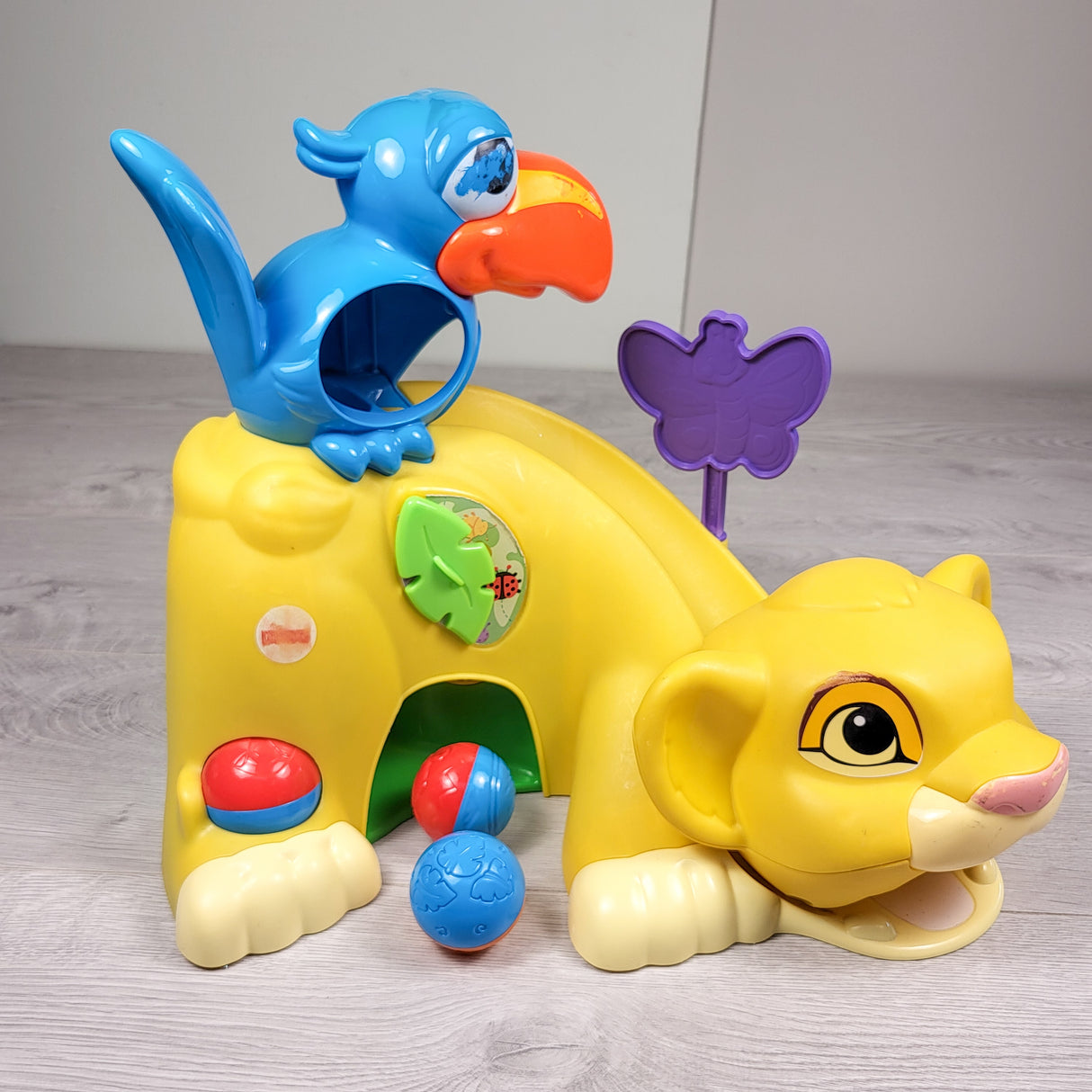 Fisher-Price Disney Drop 'n Roar Simba ball-drop playset (sorry, no shipping)