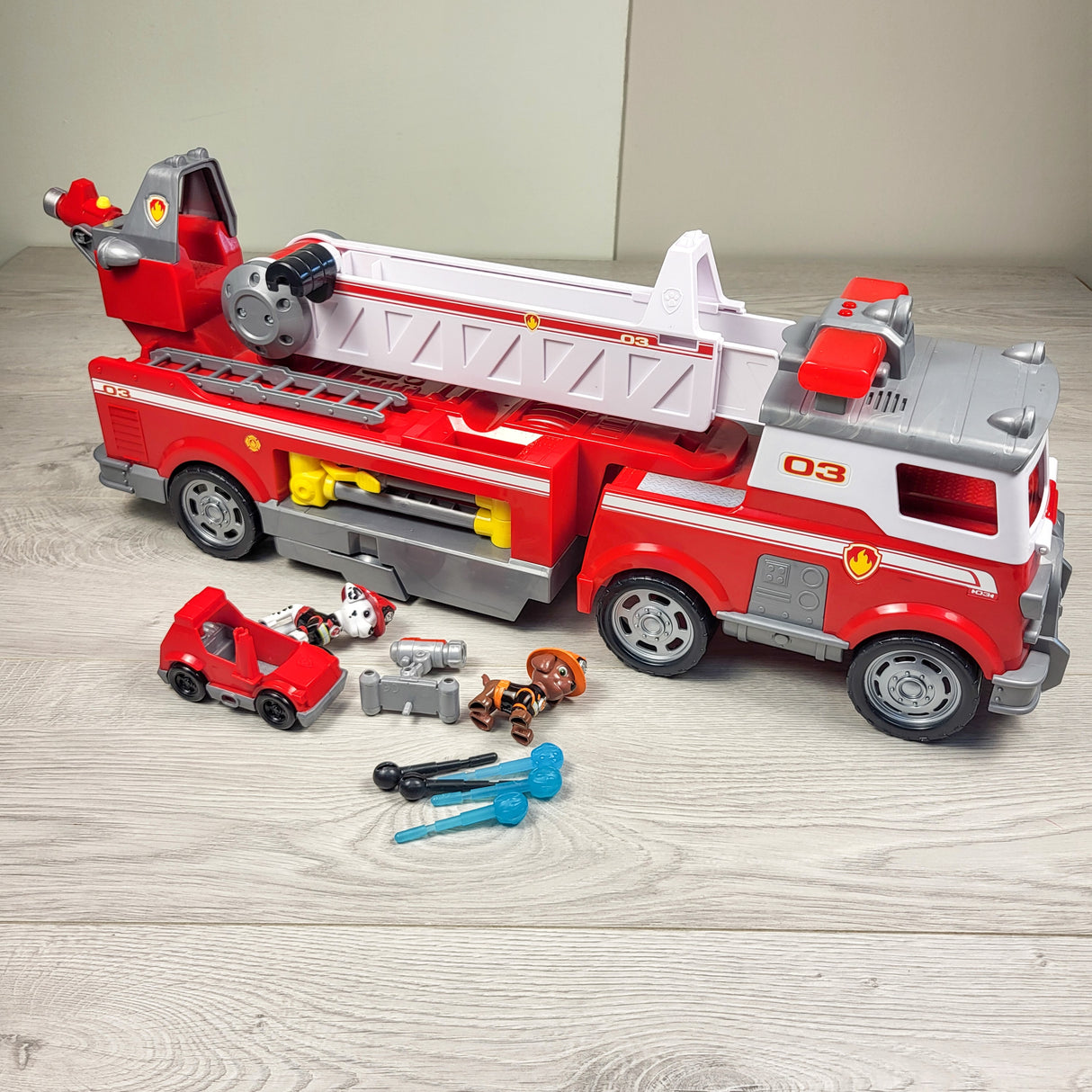 PAW Patrol Ultimate Rescue Fire Truck (sorry, no shipping)