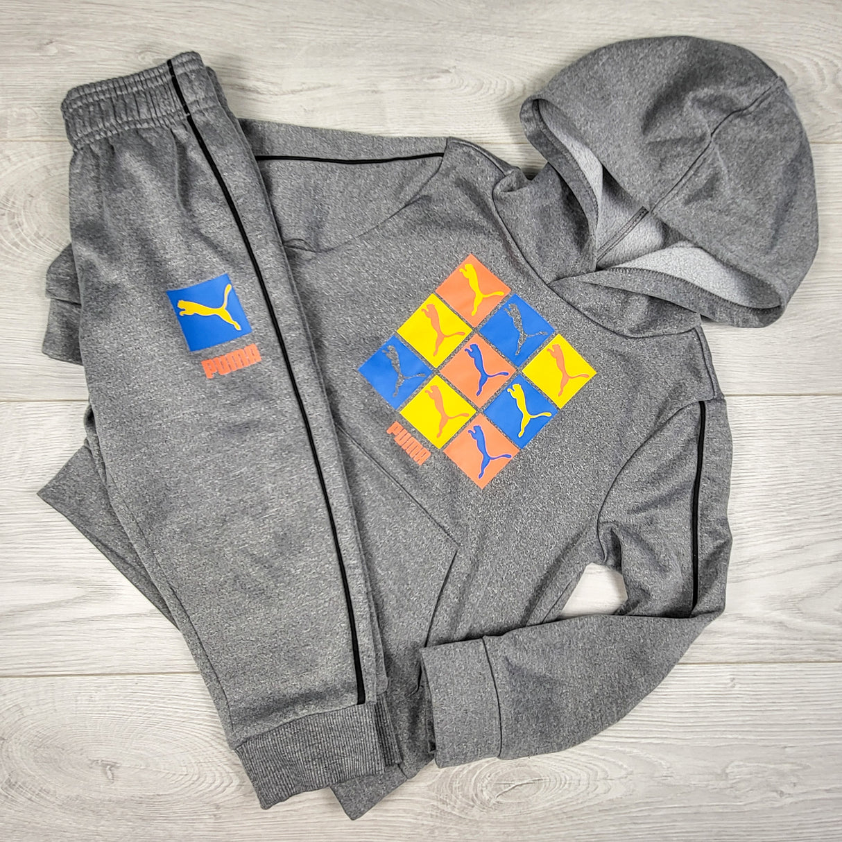 Puma grey 2pc hoodie set. Size 3T