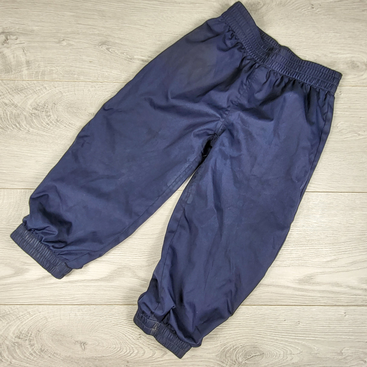 Gusti navy rain pants. Size 3T