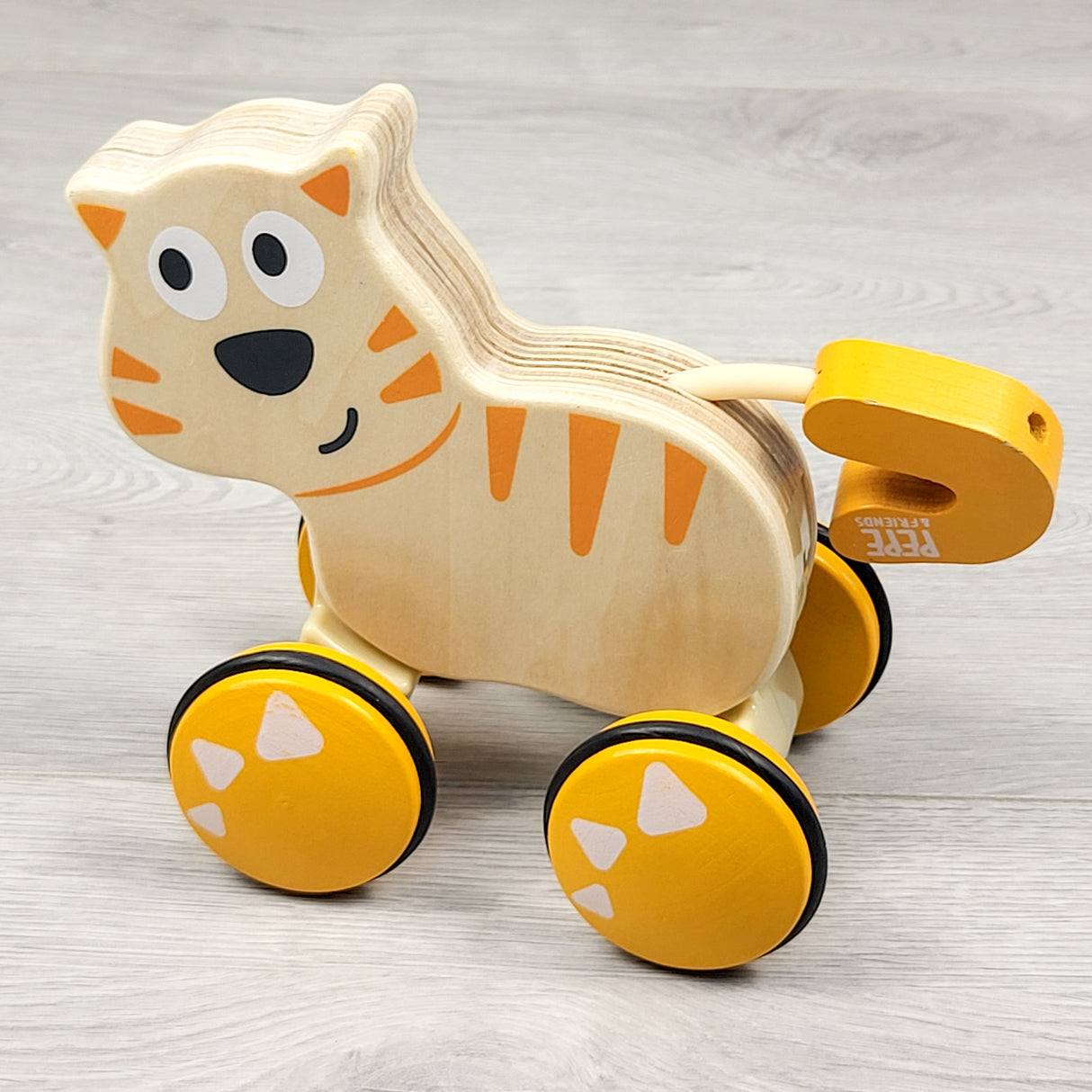 Hape "Pepe & Friends" Dante Push & Go Wooden Cat toy