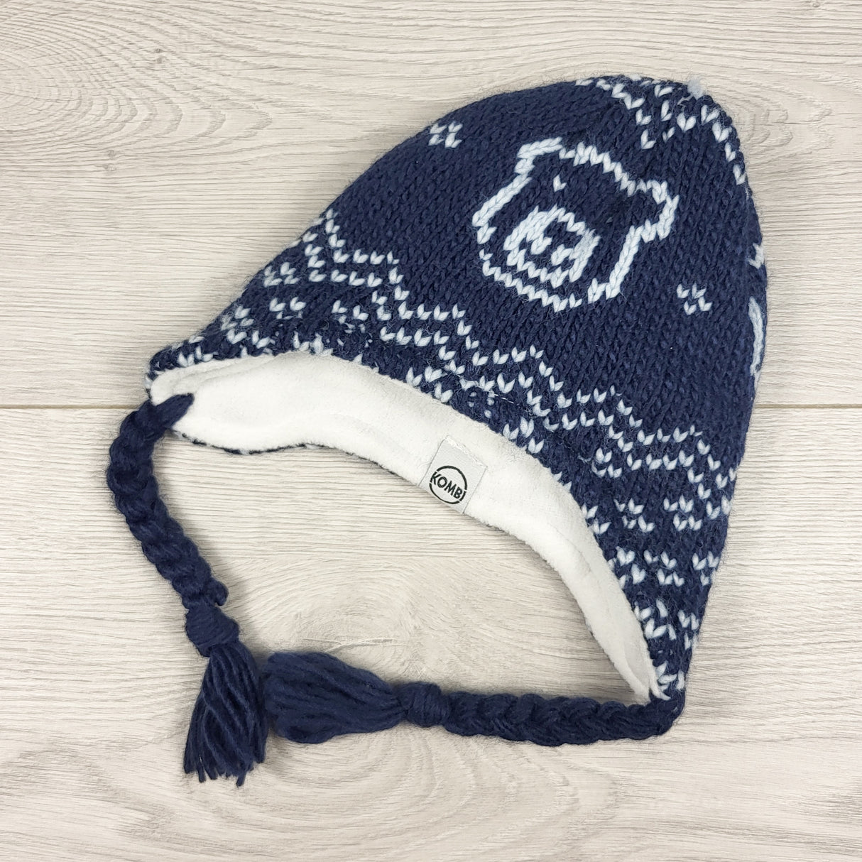 Kombi navy fleece lined toque with bear. Size 0-6 months