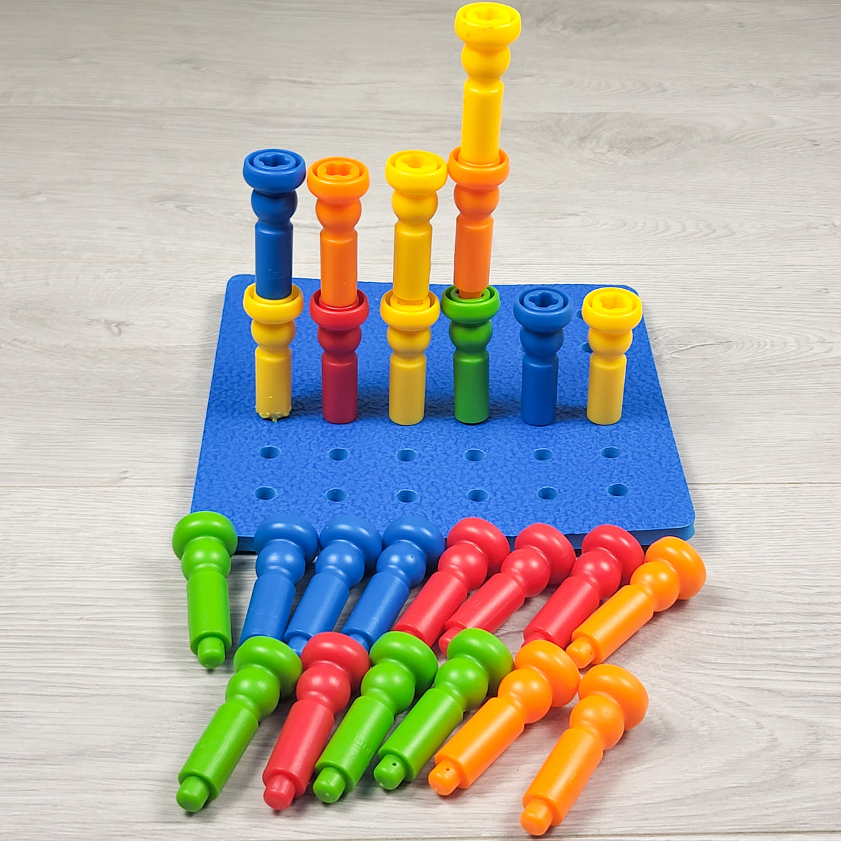 Montessori Stacking Peg Board Set