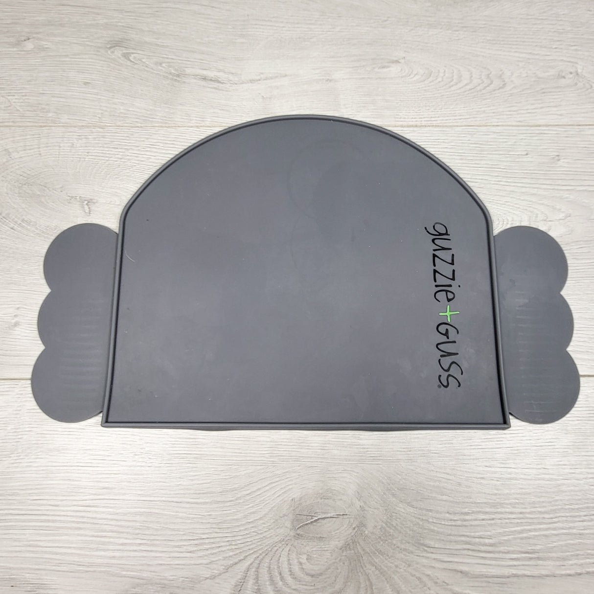 Guzzie+Guss Perch Silicone Placemat