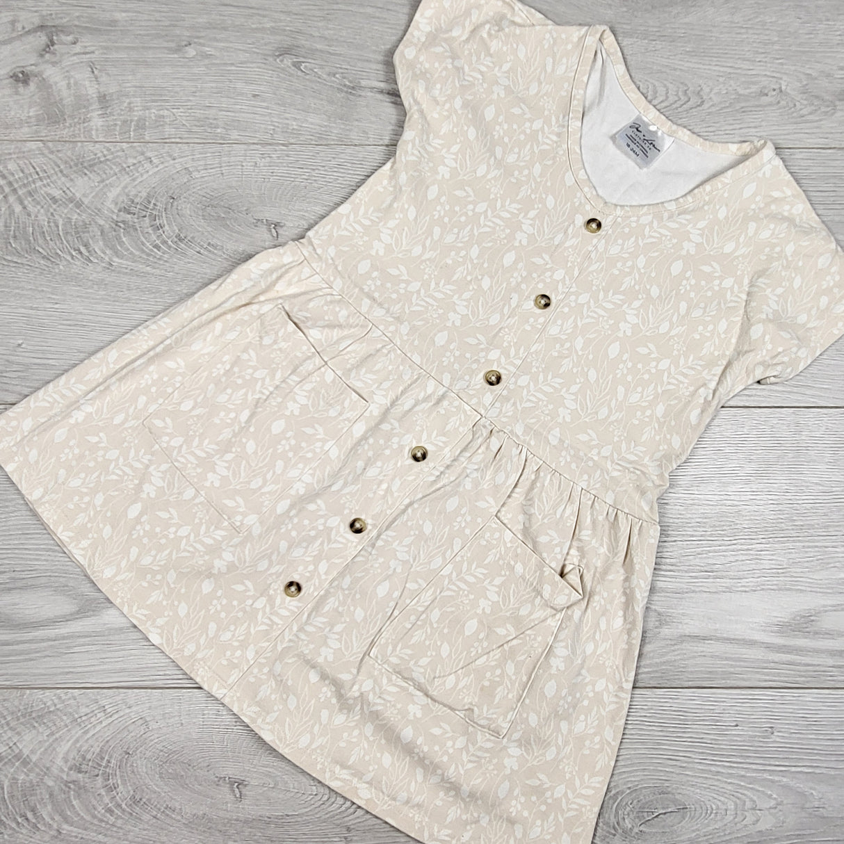 Jax and Lennon beige floral print bamboo / cotton blend dress. Size 18-24 months