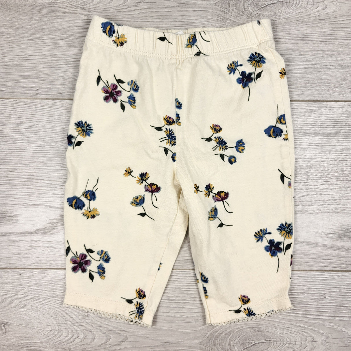 Gap cream floral print cotton pants. Size 3-6 months