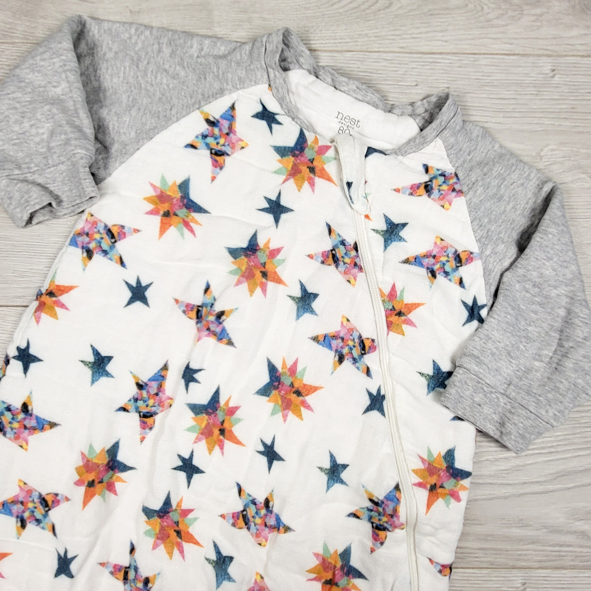 Nest Designs Raglan Long Sleeve Sleep Bag with stars. Size 80 (6-18 months)
