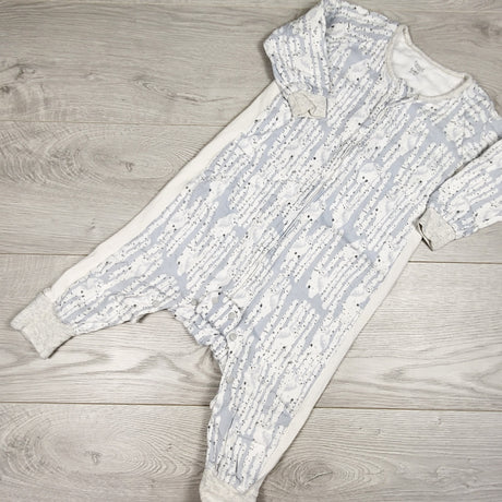 Nest Designs Bamboo Long Sleeve Footed Sleep Bag in Birch Print. Size 6-18 months