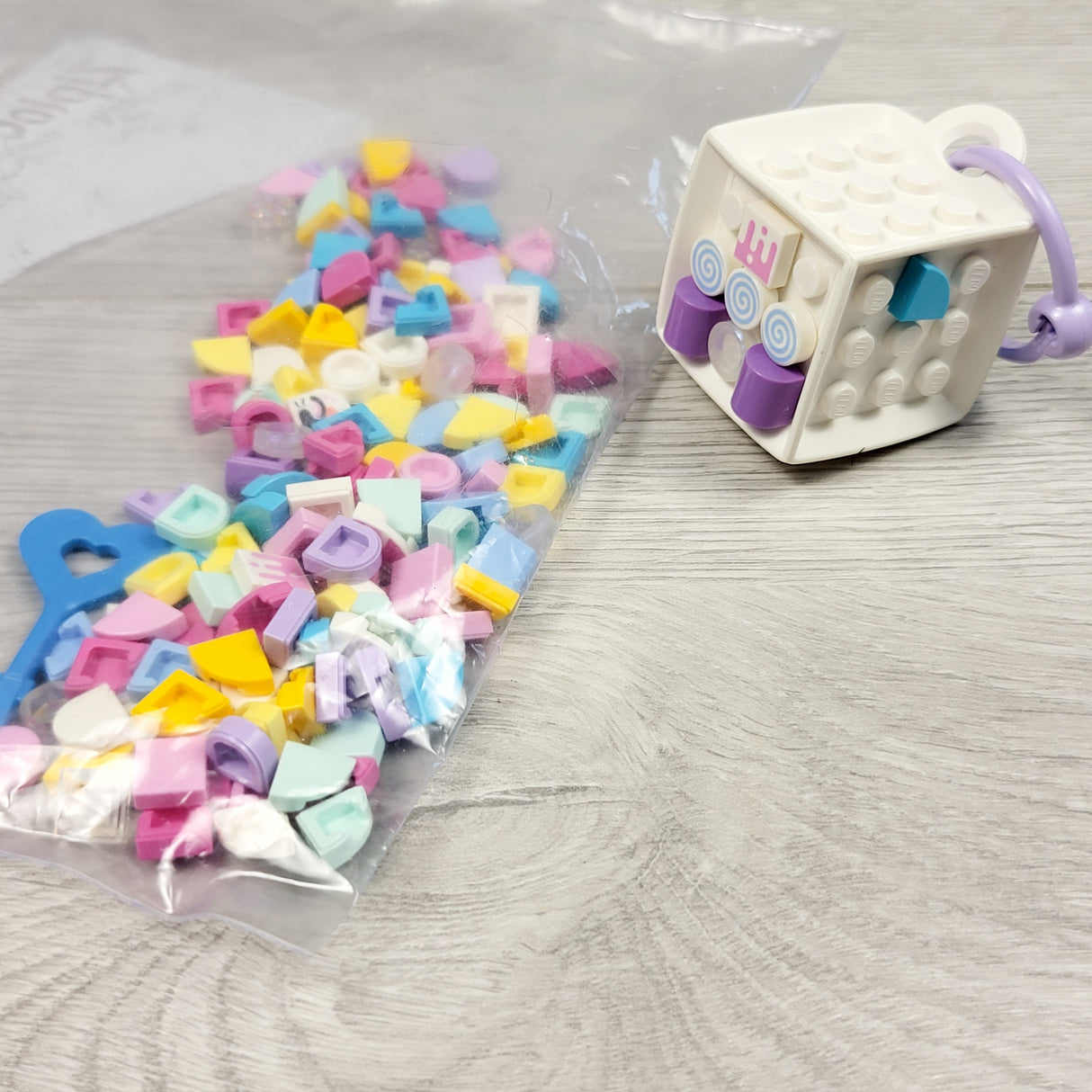 LEGO Dots set
