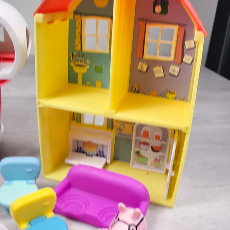 Peppa Pig toy lot (sorry, no shipping)