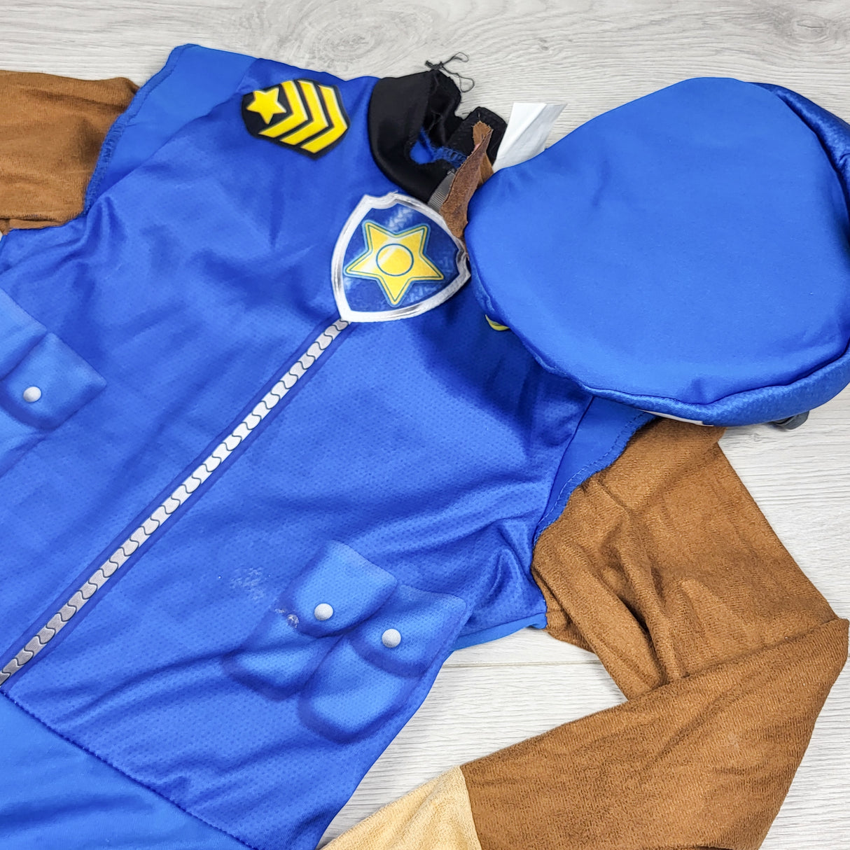 Paw Patrol Chase costume. Size 4-6 Years
