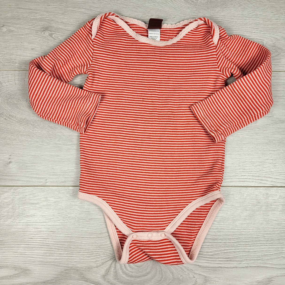 Tea Collection striped rib knit bodysuit. Size 18-24 months