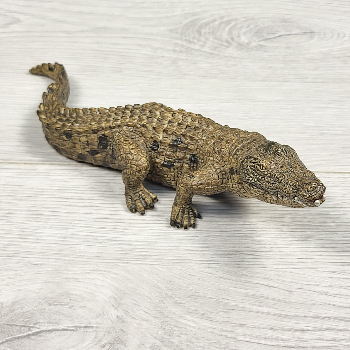 Schleich crocodile figure