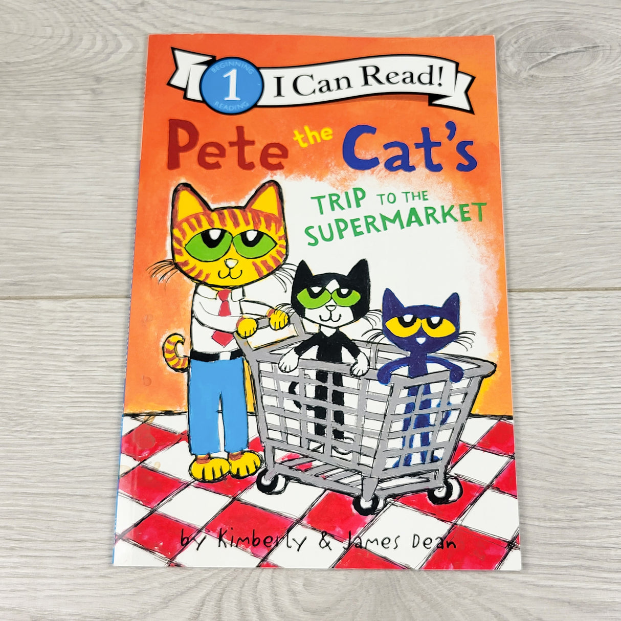 Pete the Cat's Trip to the Supermarket. Soft cover early reader book