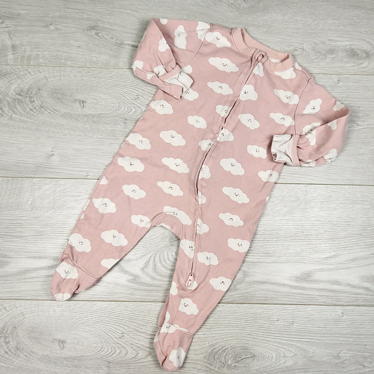 Old Navy pink zippered cloud sleeper. Size 3-6 months