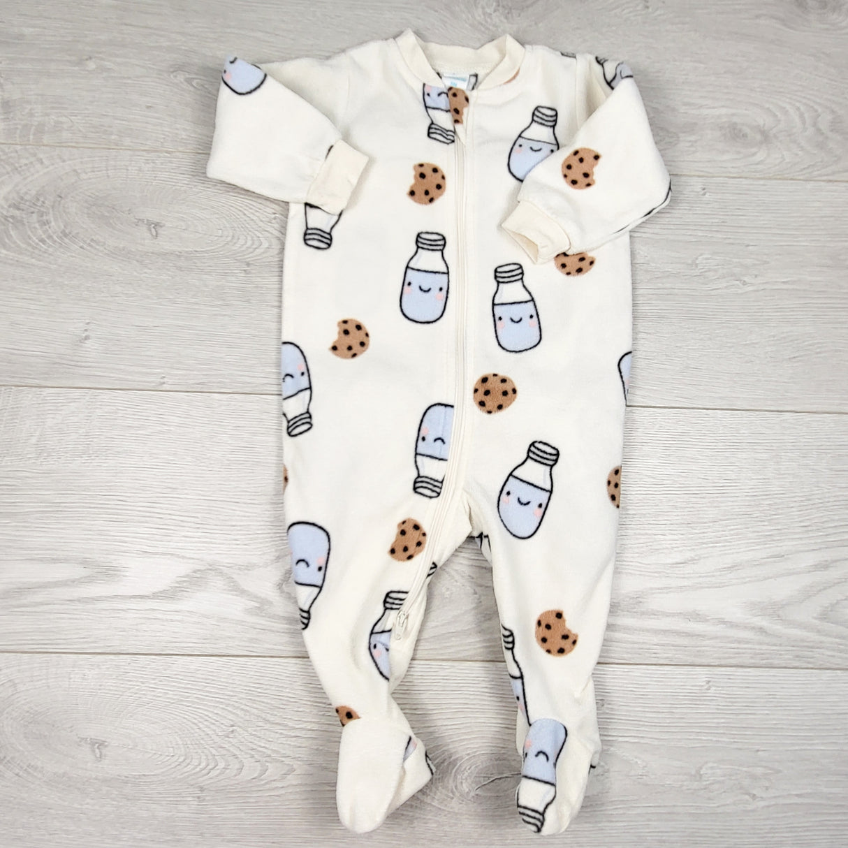 Pekkle white zippered fleece sleeper with milk and cookies. Size 6 months