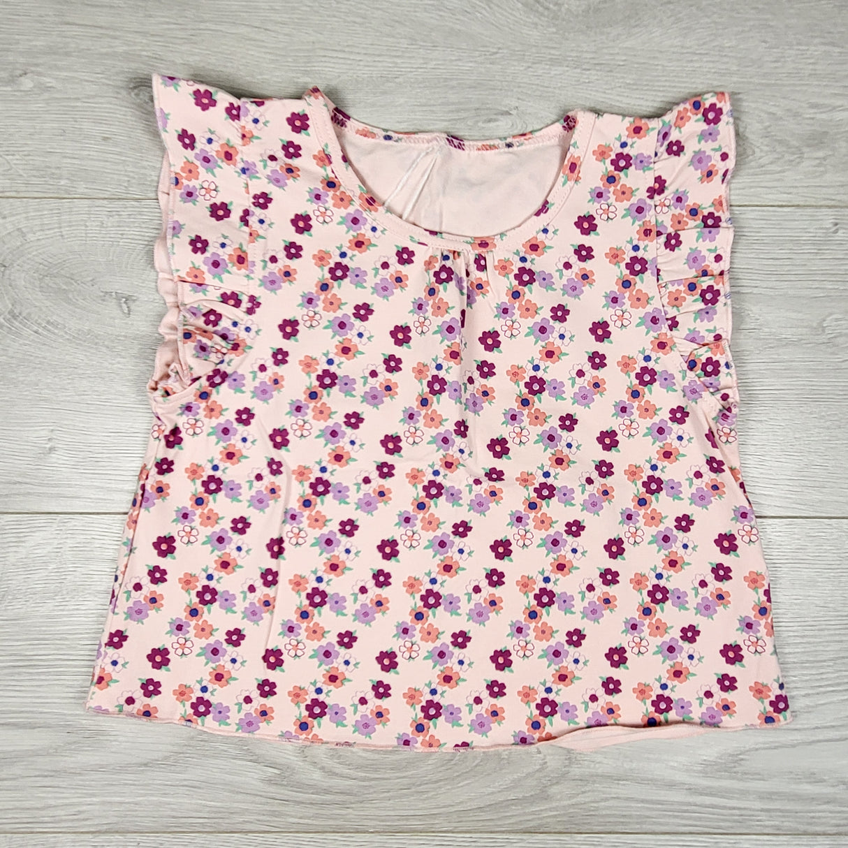 Peekaboo Beans pink floral print t-shirt. Size 8
