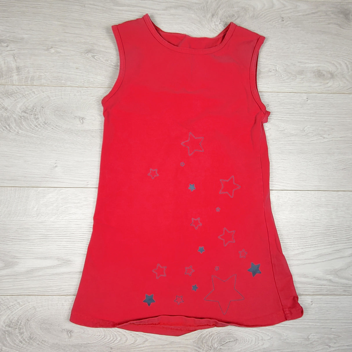 Peekaboo Beans pinky-red sleeveless dress with stars. Size 7