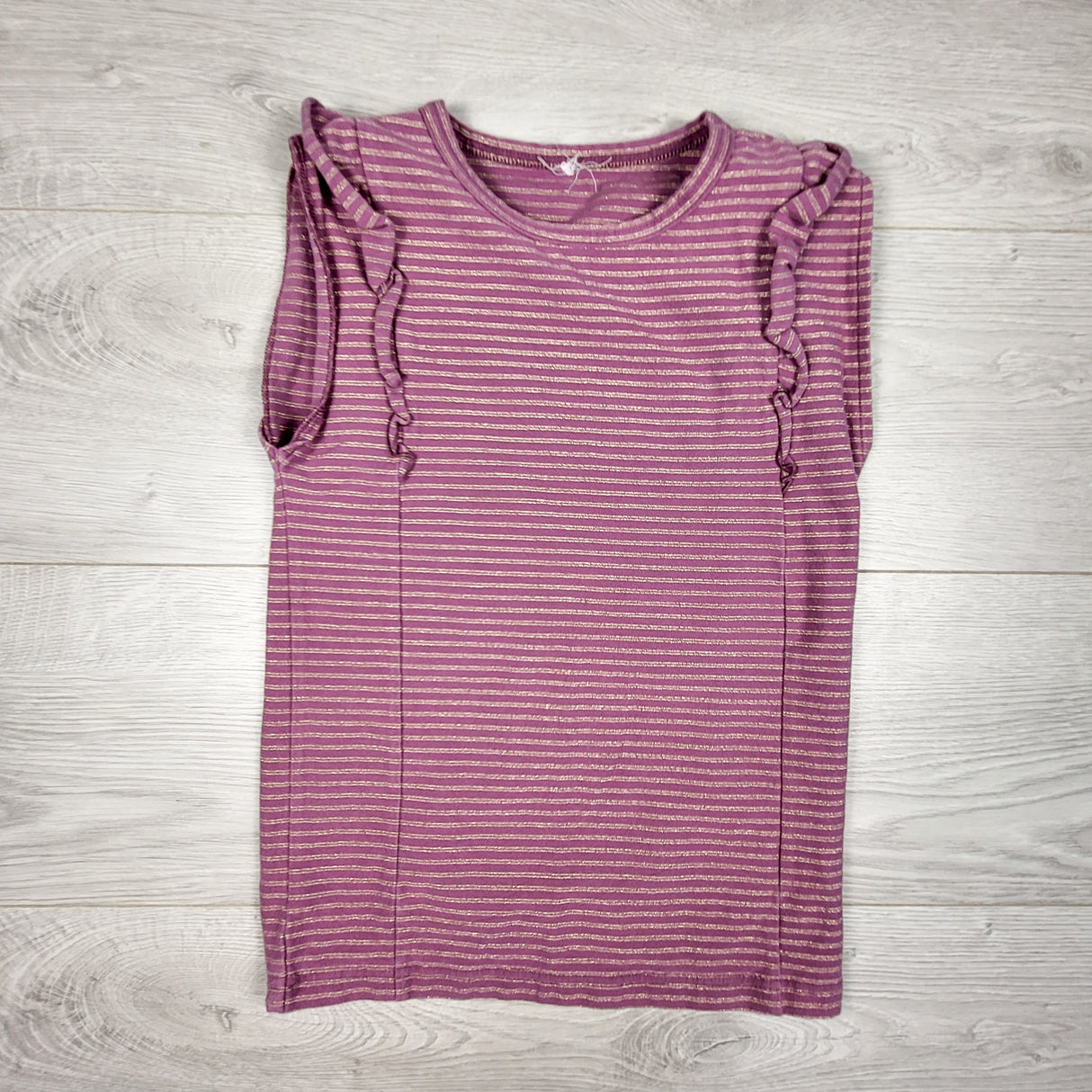 Peekaboo Beans purple ruffle t-shirt with gold sparkle stripes. Size 7
