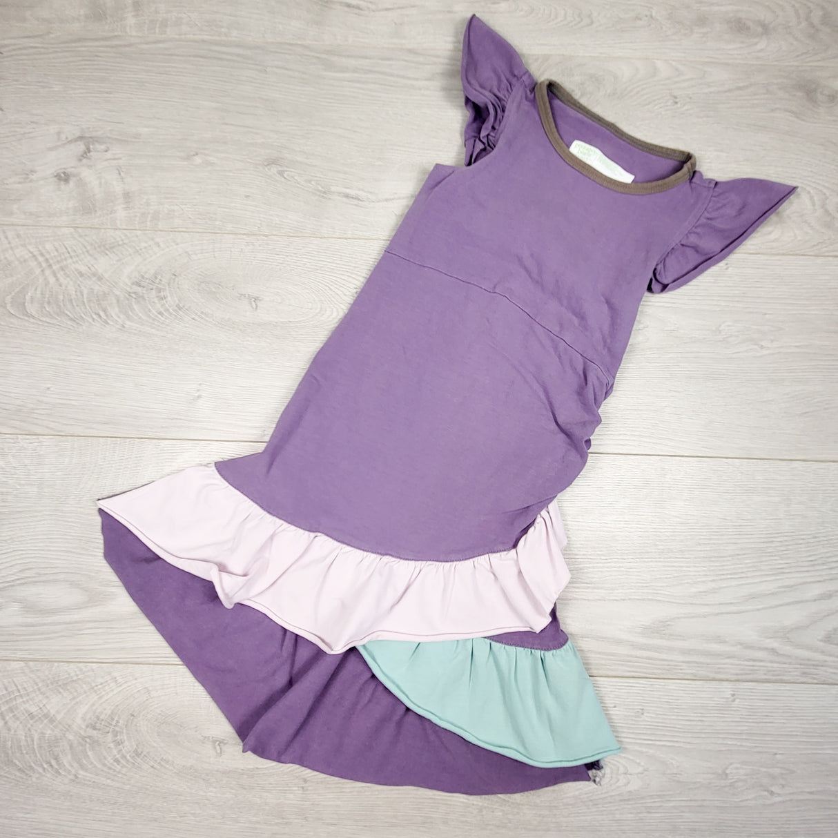 Peekaboo Beans purple dress with ruffles. Size 5T