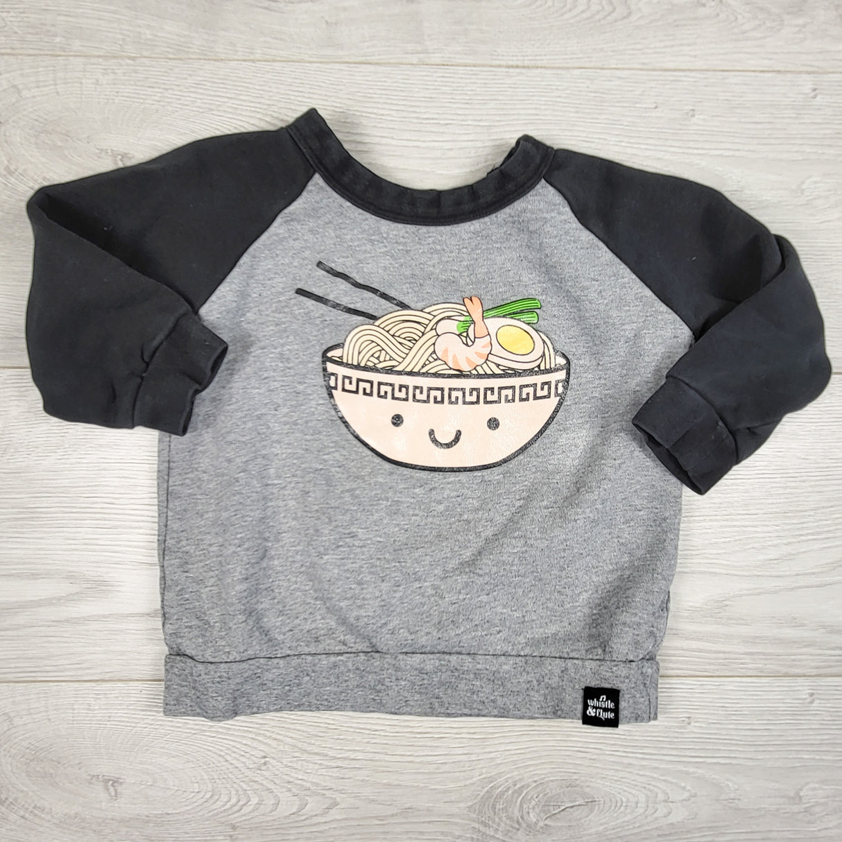 Whistle and Flute ramen raglan sweatshirt. Size 3/4T