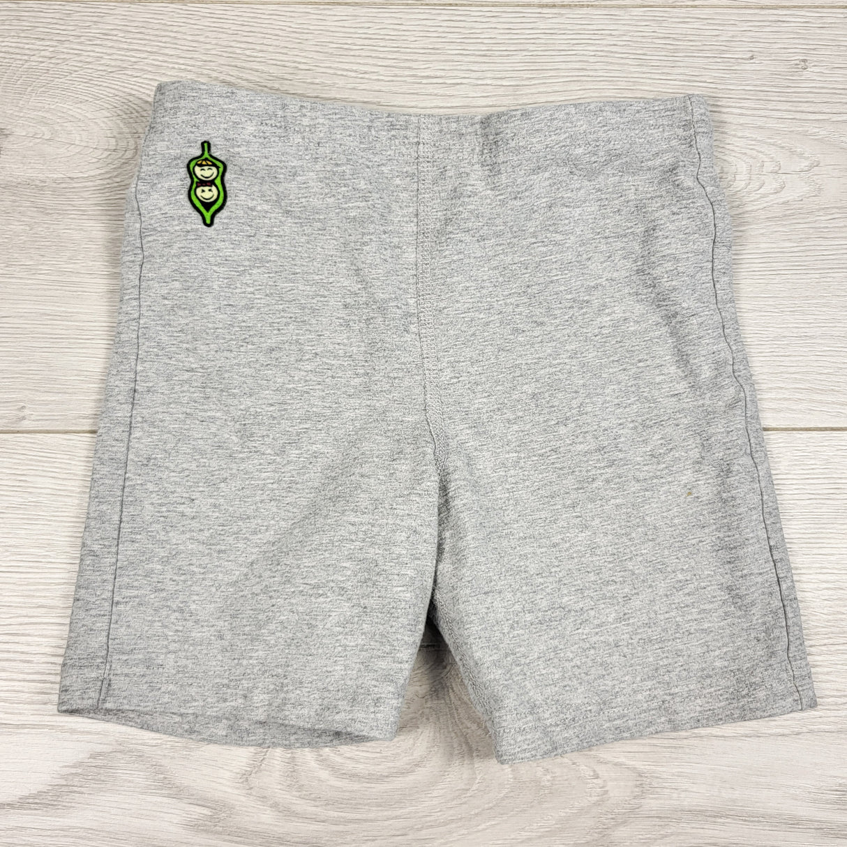 Peekaboo Beans grey bike shorts. Size 7