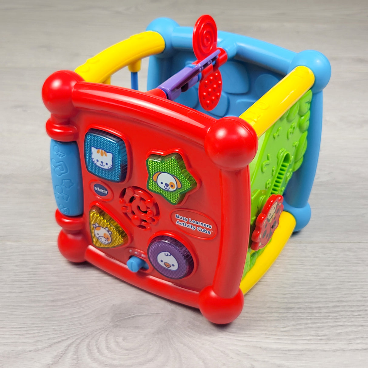 Vtech Busy Learners Activity Cube (sorry, no shipping)