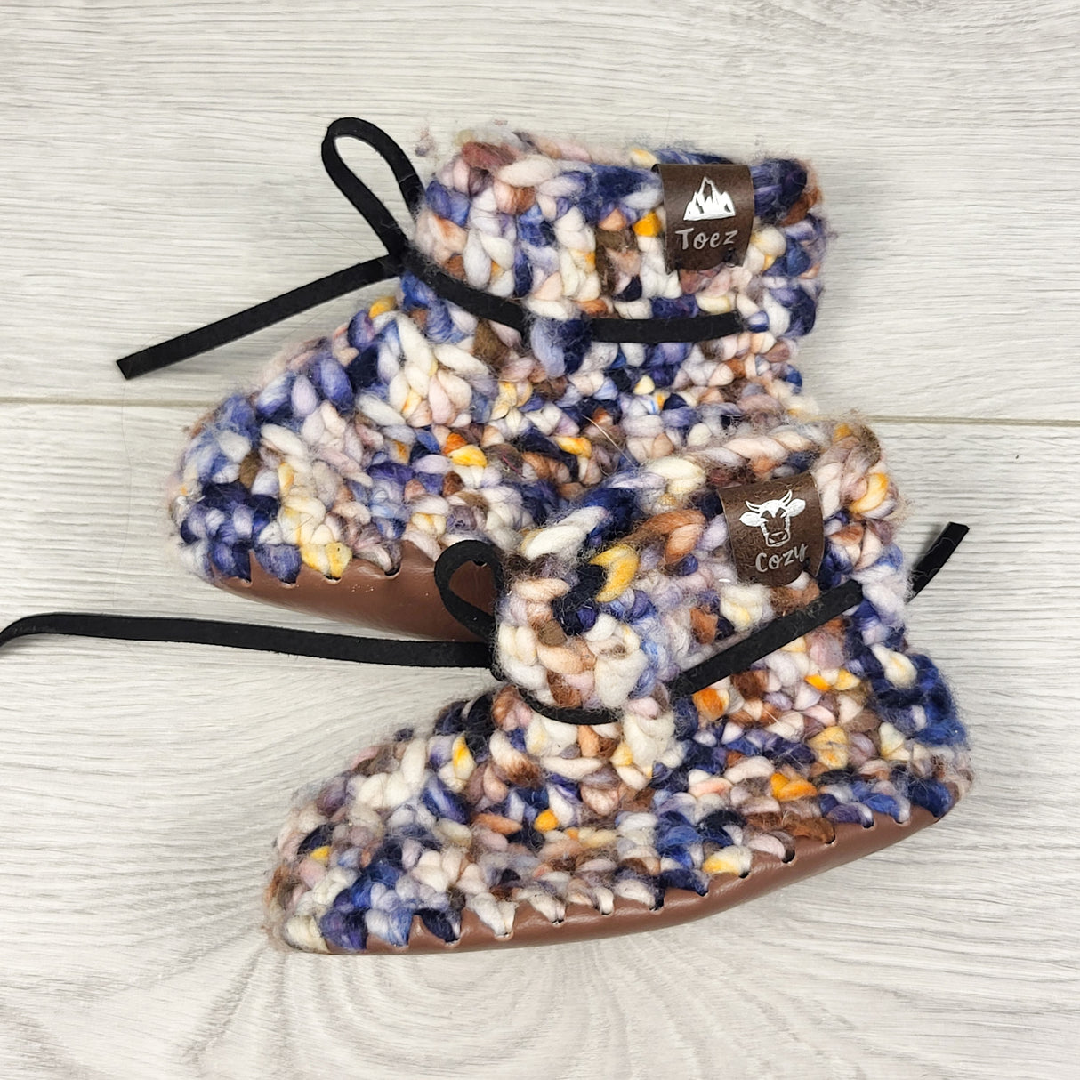 Cozy Toez handmade slippers. Approx 12-18 months (size 5)
