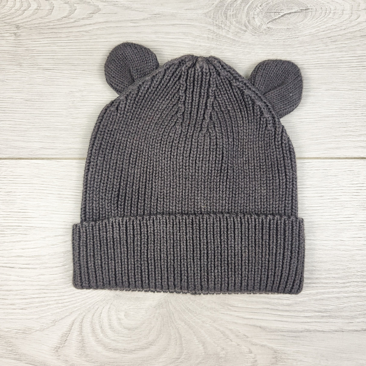 H and M grey knit bear ear hat. Size 6-12 months