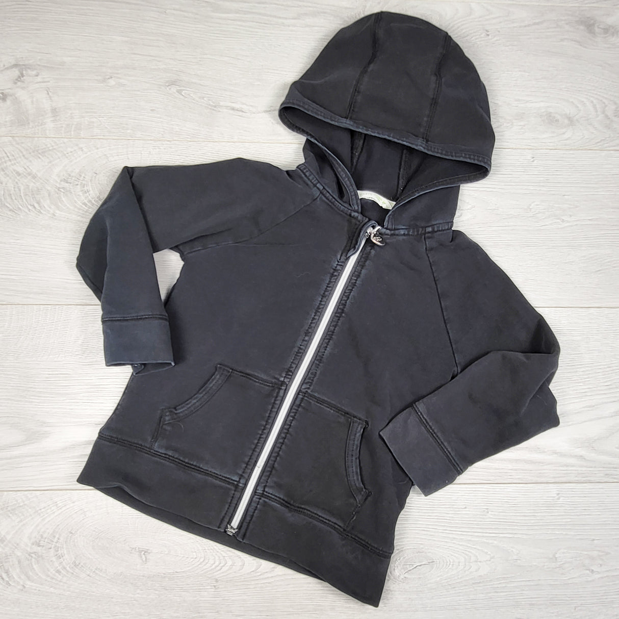 Peekaboo Beans black zip up hoodie. Size 4T