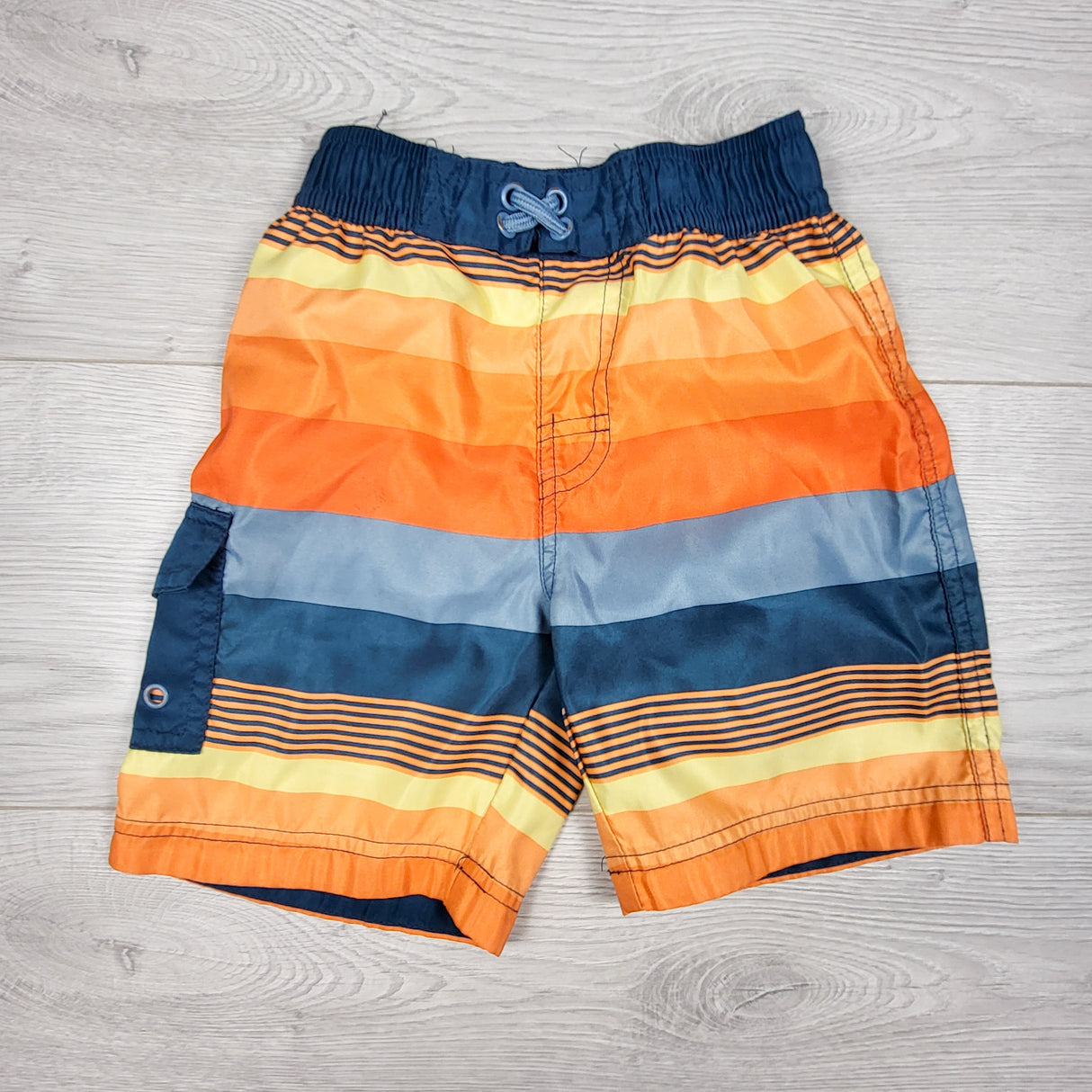 UV Skinz striped swim shorts. Size 4T