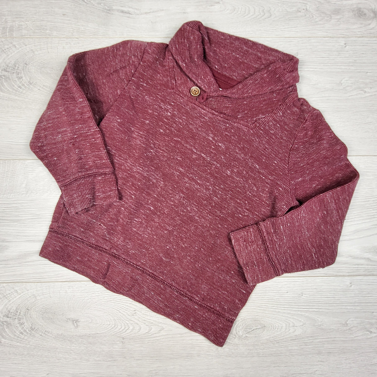 Old Navy marled burgundy knit pullover. Size 5T