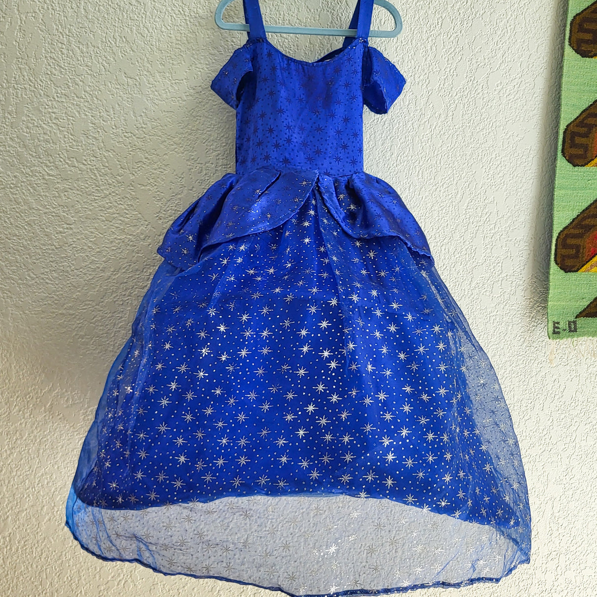 Blue princess dress wirh stars and hoop skirt. Size medium (sorry, no shipping)