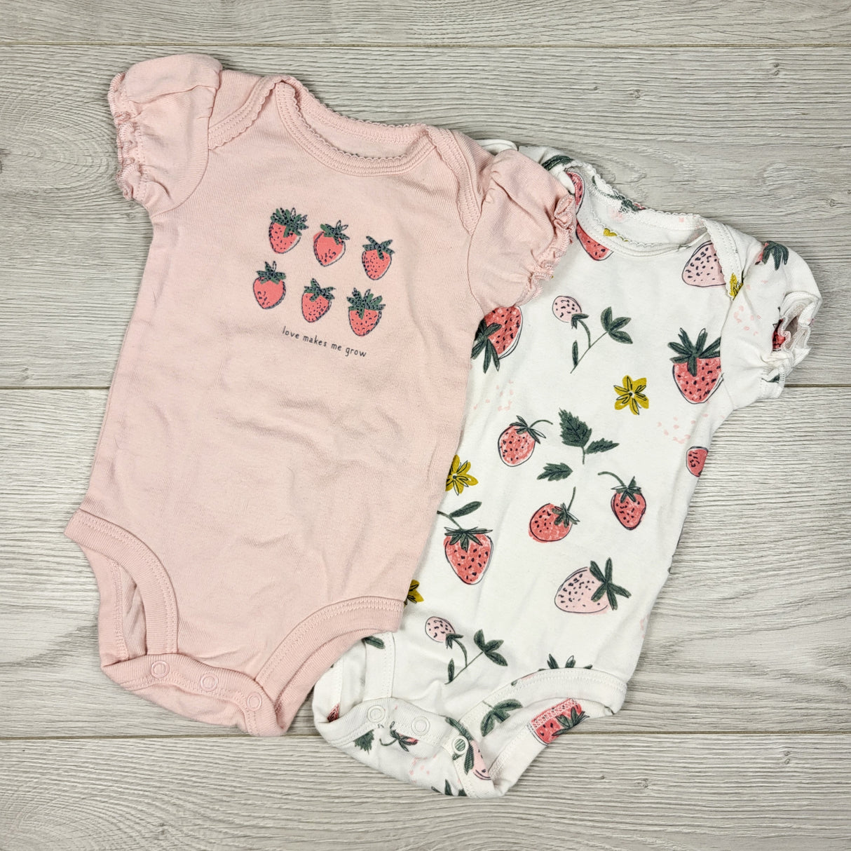 Child of Mine 2pc bodysuit set with strawberries. Size 0-3 months