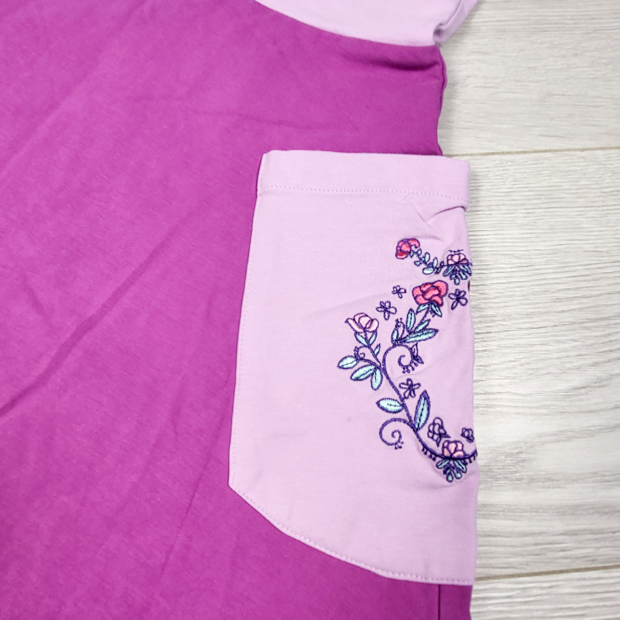 Peekaboo Beans two-tone purple colour block dress with flower pocket. Size 8
