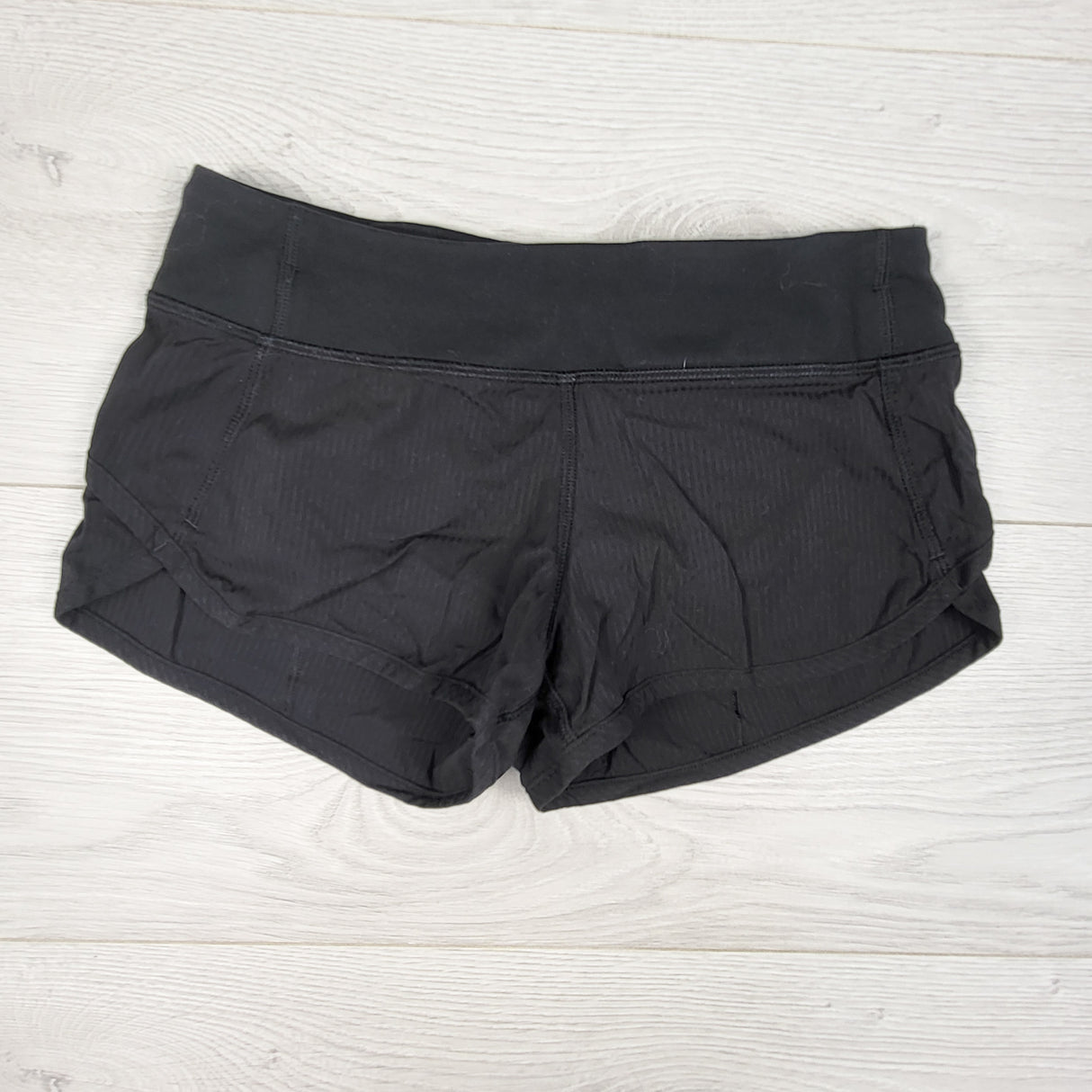Ivivva (Lululemon) black run shorts. Size 8